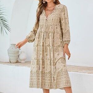 R. Vivimos Slit Neck Tassel Dress